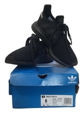 adidas Originals Swift Run Sneakers Black Sz 8